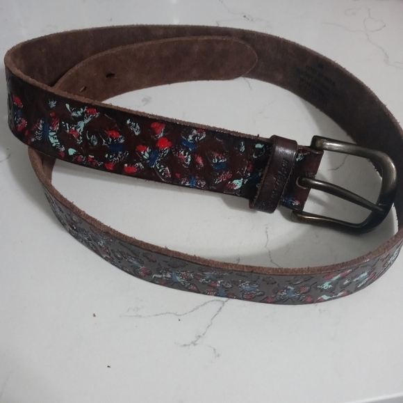 Vintage Hilfiger Denim Genuine Leather Tooled Butterfly Brown Belt Made in Italy - Picture 6 of 7